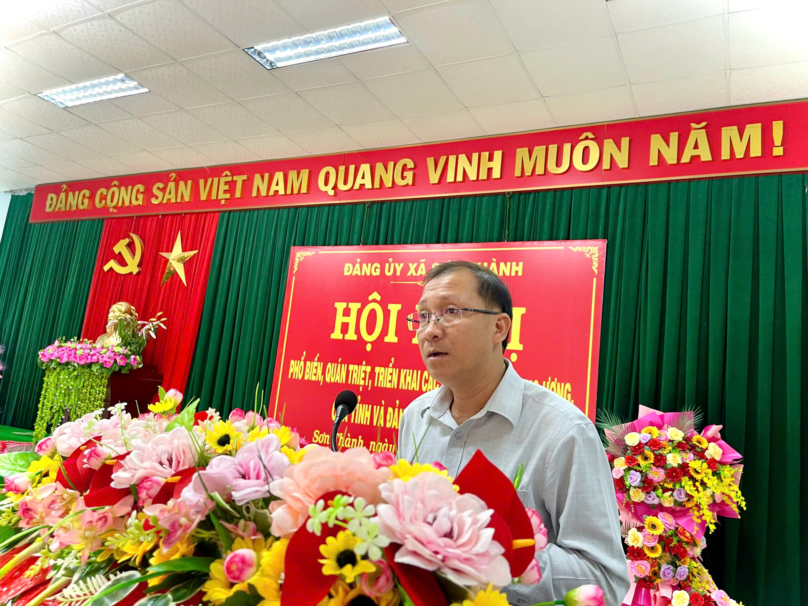 z6912613328444_cef0d2b2e2611cf2e643e77ddb447f4d